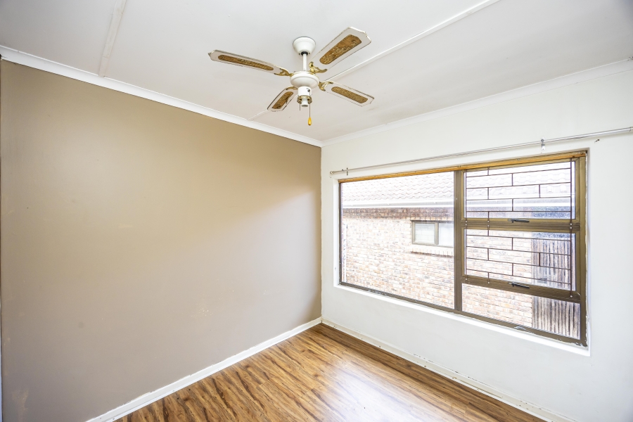 4 Bedroom Property for Sale in Nahoon Valley Park Eastern Cape